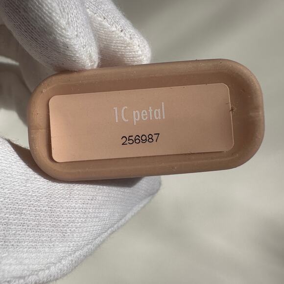 Sisley Paris 1C Petal Phyto-Teint Nude Foundation Brand New Oil-Free Makeup - Picture 4 of 8